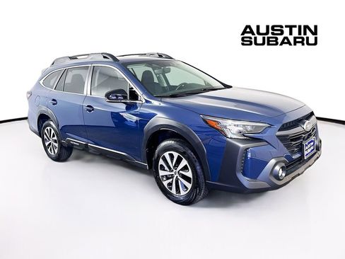Certified 2025 Subaru Outback Premium image 1