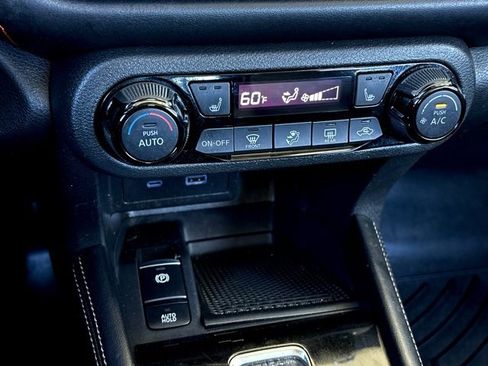 Used 2021 Nissan Kicks SR w/ SR Premium Package image 26