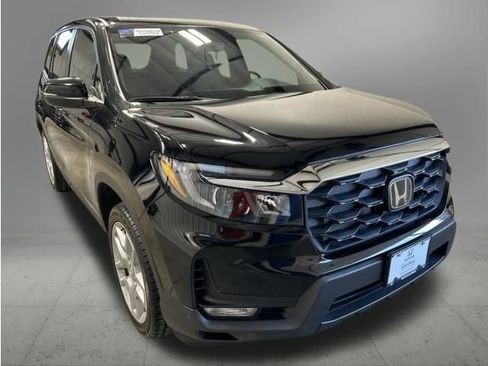 Certified 2024 Honda Passport EX-L image 9