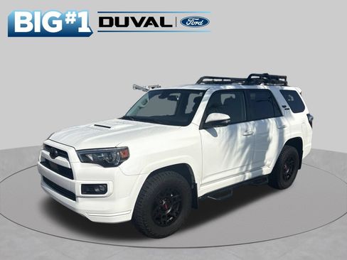 Used 2023 Toyota 4Runner TRD Sport w/ Technology Package AWD/4WD image 2