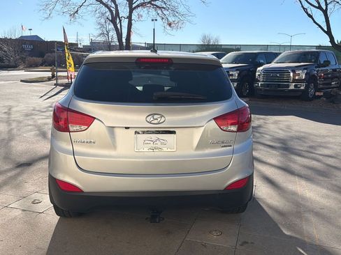Used 2012 Hyundai Tucson Limited w/ Premium Pkg image 6