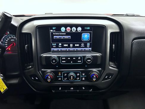 Used 2018 Chevrolet Silverado 1500 LT w/ All Star Edition image 13