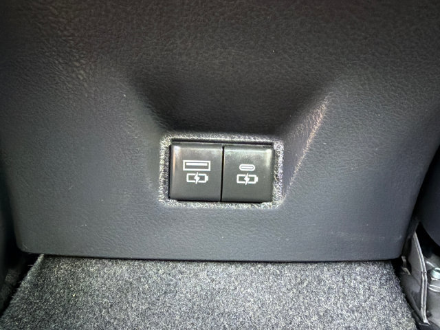 Used 2026 Toyota Camry SE w/ Convenience Package FWD image 19