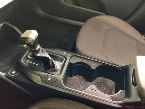 Used 2025 Kia K4 LXS image 26