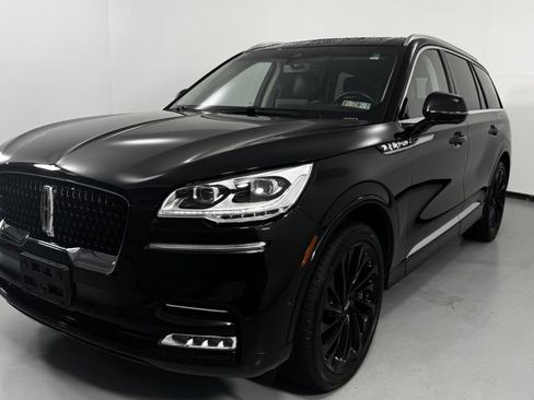 Used 2021 Lincoln Aviator Reserve w/ Equipment Group 210A AWD/4WD image 3