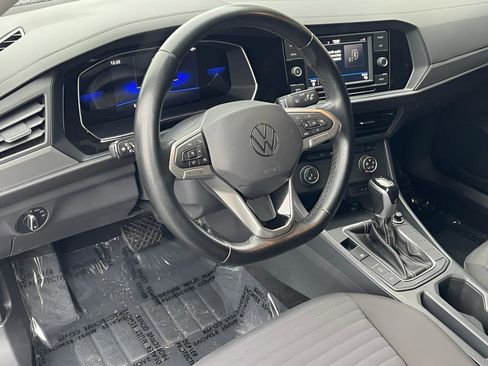 Used 2023 Volkswagen Jetta S image 13