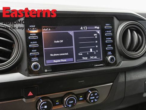 Used 2020 Toyota Tacoma SR w/ SR Convenience Package RWD image 18