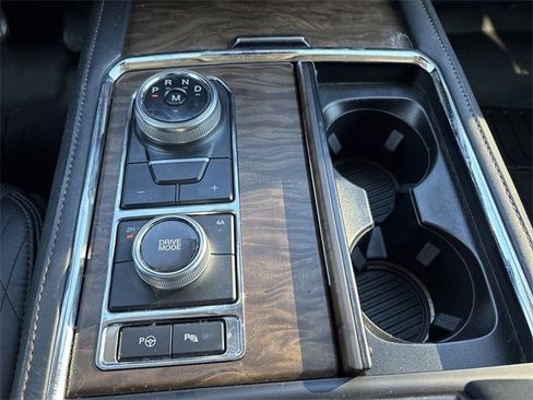 Used 2020 Ford Expedition Max Platinum image 52