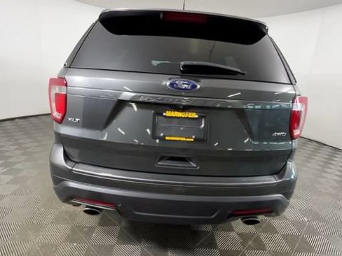 Used 2018 Ford Explorer XLT w/ Equipment Group 202A AWD/4WD image 5