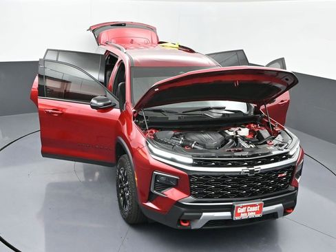 Used 2024 Chevrolet Traverse Z71 w/ LPO, Floor Liner Package image 45