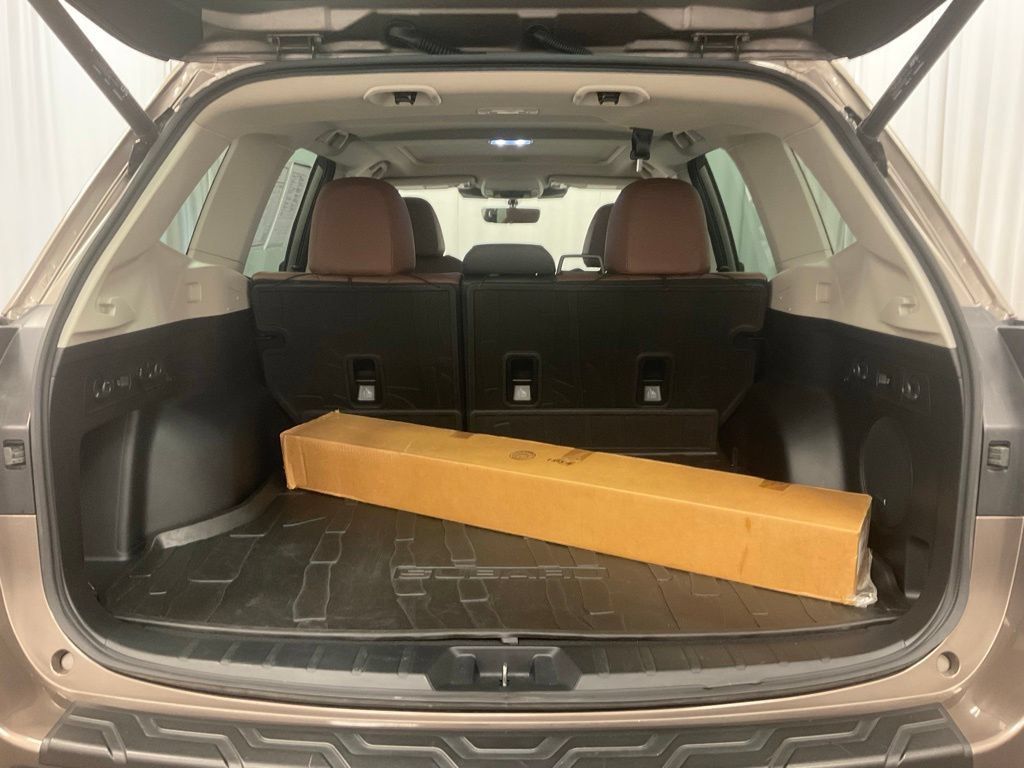 Used 2023 Subaru Forester Touring AWD/4WD image 38