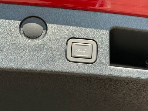 New 2026 GMC Terrain Elevation w/ Elevation Premium Package image 38