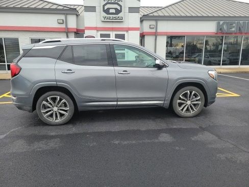 Used 2020 GMC Terrain Denali w/ Denali Premium Package image 5