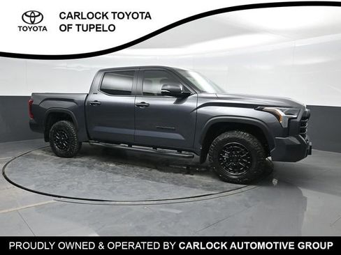 Used 2026 Toyota Tundra SR5 w/ SR5 Convenience Package AWD/4WD image 5