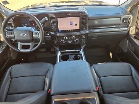 Used 2025 Ford F250 Lariat w/ Lariat Ultimate Package AWD/4WD image 9