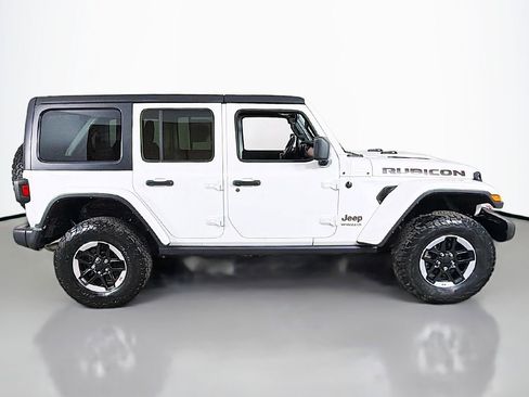 Used 2022 Jeep Wrangler Unlimited Rubicon w/ Cold Weather Group image 13