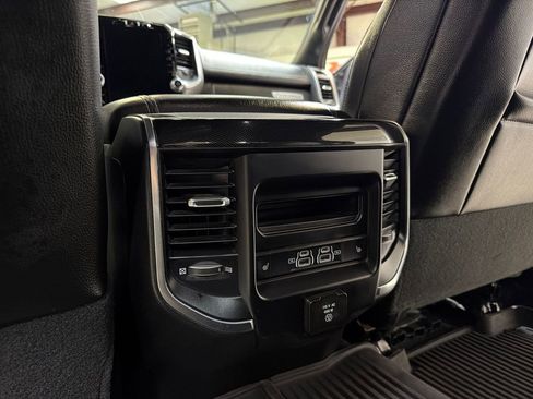 Used 2022 RAM 3500 Laramie AWD/4WD image 32