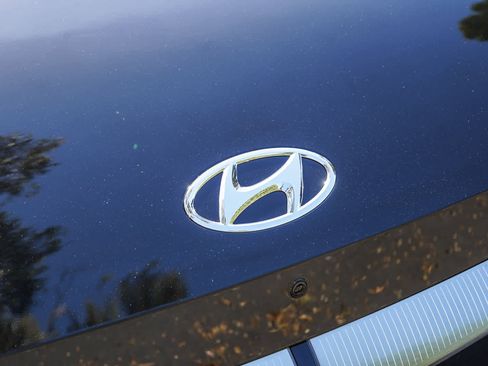 Used 2024 Hyundai Ioniq 5 Limited AWD/4WD image 11
