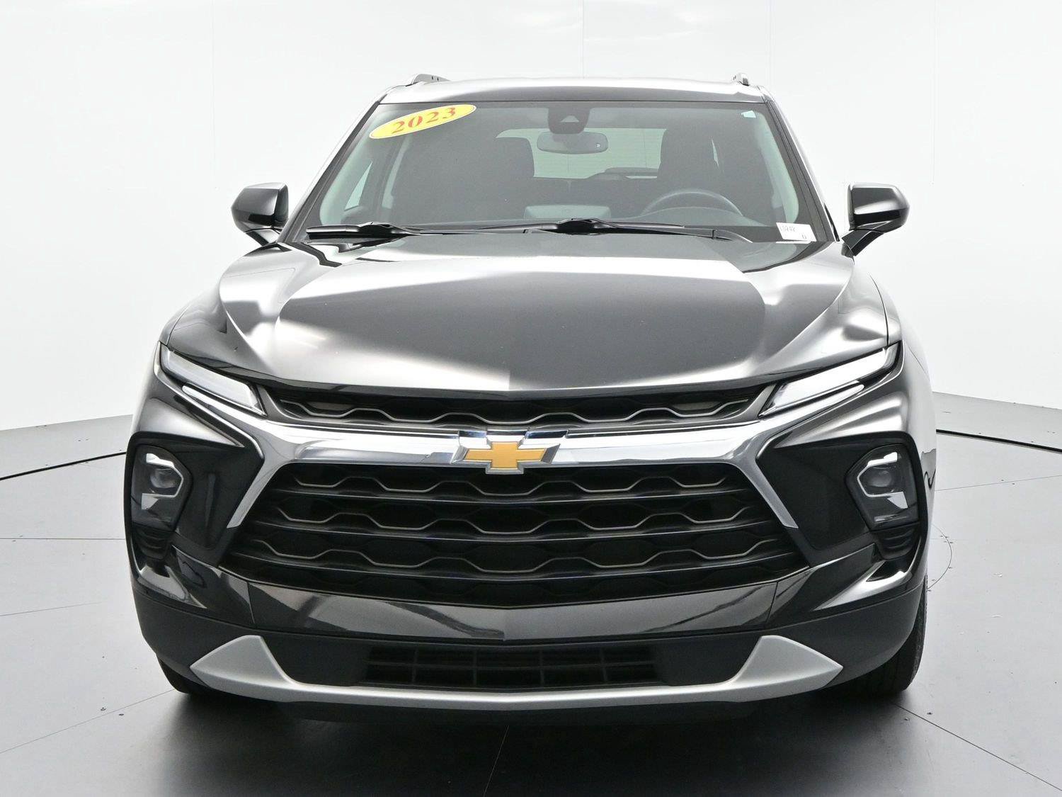 Used 2023 Chevrolet Blazer LT w/ Convenience Package FWD image 2