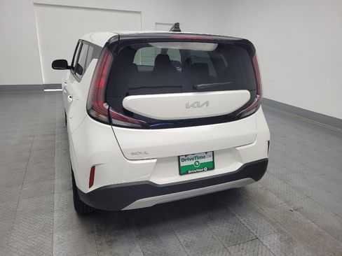 Used 2023 Kia Soul LX w/ LX Technology Package image 6