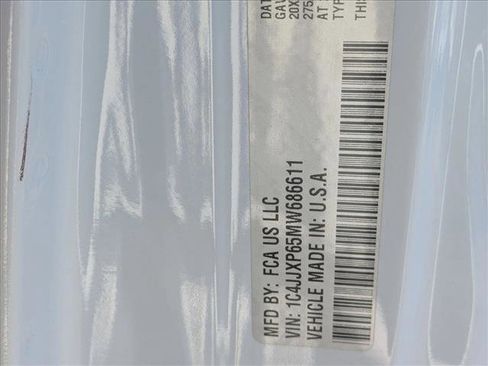 Used 2021 Jeep Wrangler Unlimited Sahara w/ Cold Weather Group image 25