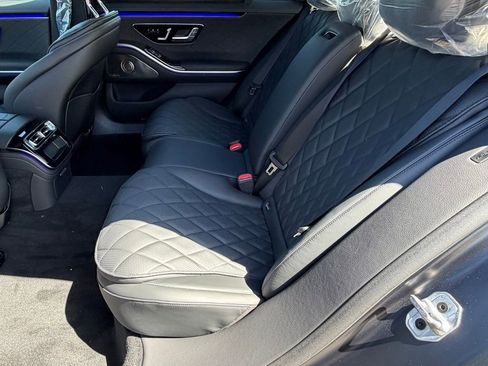 New 2026 Mercedes-Benz S 580e 4MATIC Sedan image 29