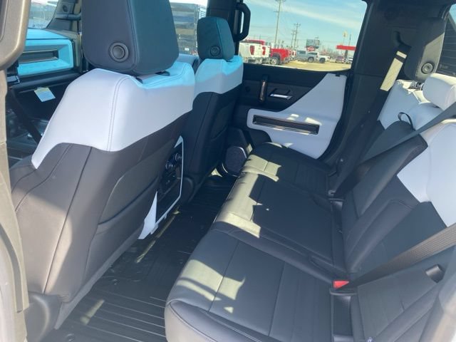 New 2025 GMC Hummer EV 2X w/ LPO, Roof Cross Rail Package AWD/4WD image 11