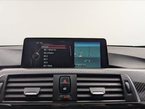 Used 2016 BMW M4 Coupe image 28