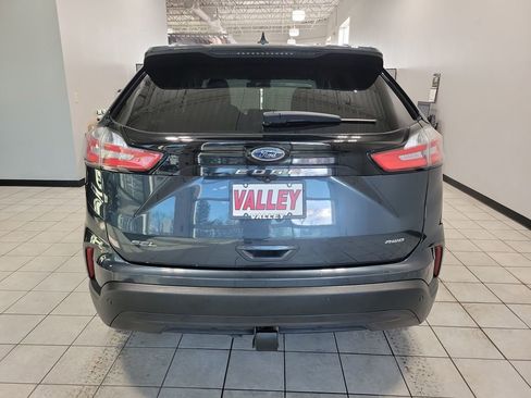 Used 2022 Ford Edge SEL w/ Sport Appearance Package image 15