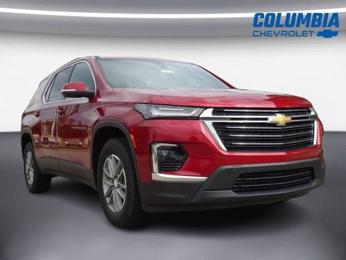 Used 2023 Chevrolet Traverse LT FWD image 8