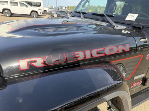 Used 2020 Jeep Wrangler Unlimited Rubicon w/ Quick Order Package 28Y Recon AWD/4WD image 25