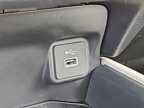 Certified 2024 Honda HR-V LX image 24