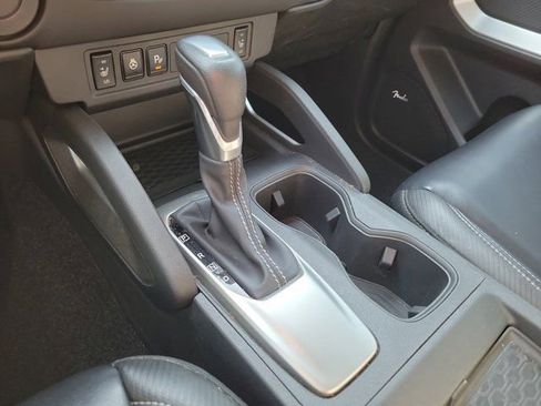 Certified 2024 Nissan Frontier SL w/ Technology Package RWD image 33