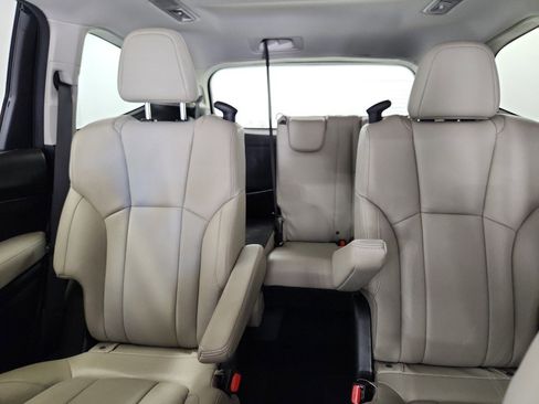 Used 2023 Subaru Ascent Limited w/ Technology Package image 31