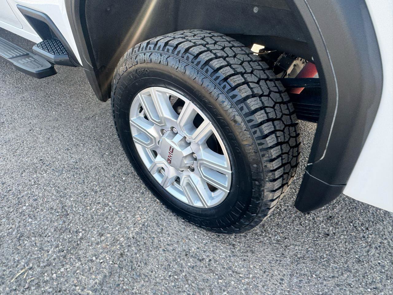 Used 2021 GMC Sierra 3500 SLT w/ SLT Convenience Package AWD/4WD image 11