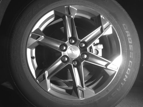 Used 2025 Chevrolet Blazer LT FWD image 14