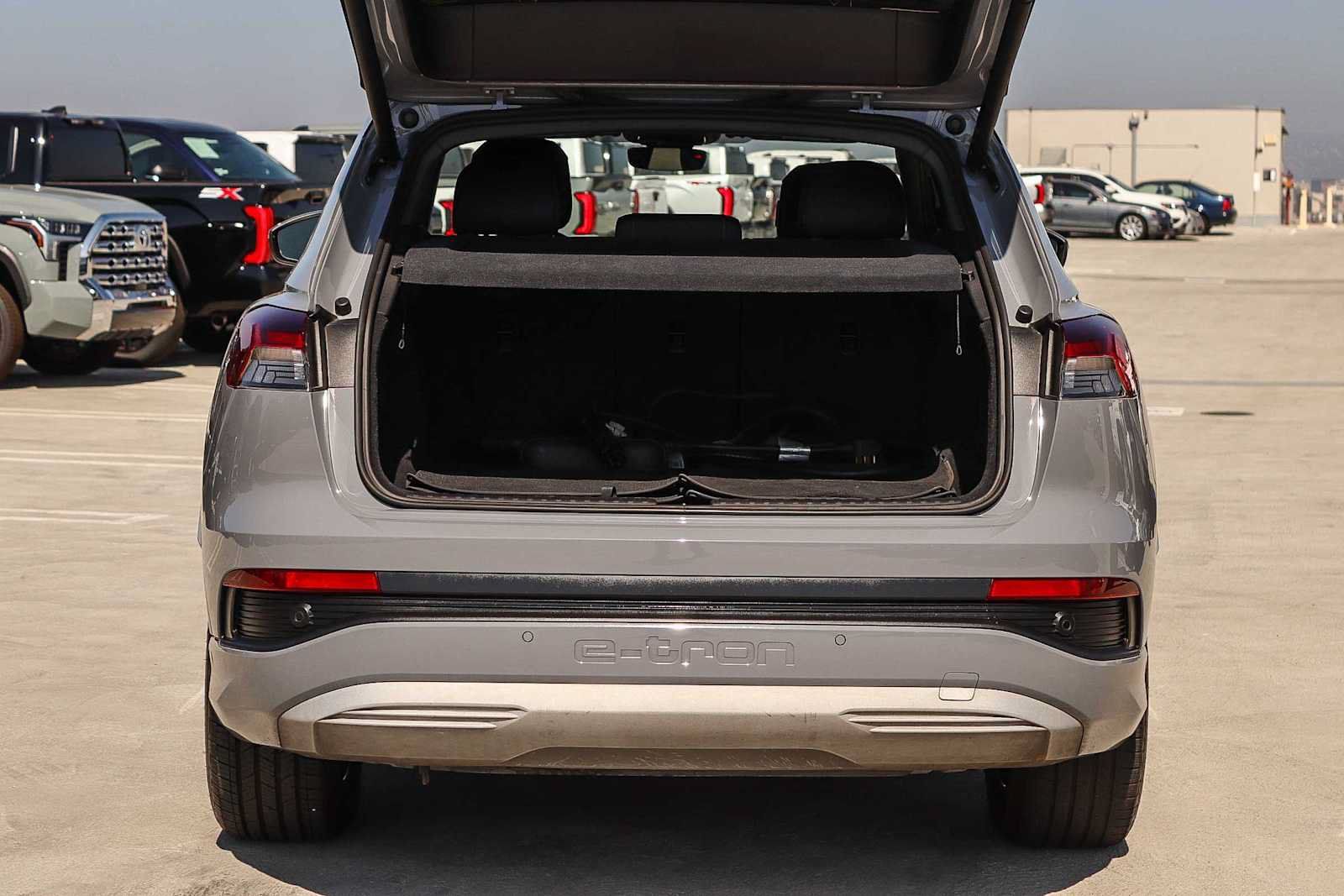 Used 2023 Audi Q4 e-tron Premium Plus w/ Premium Plus RWD image 37