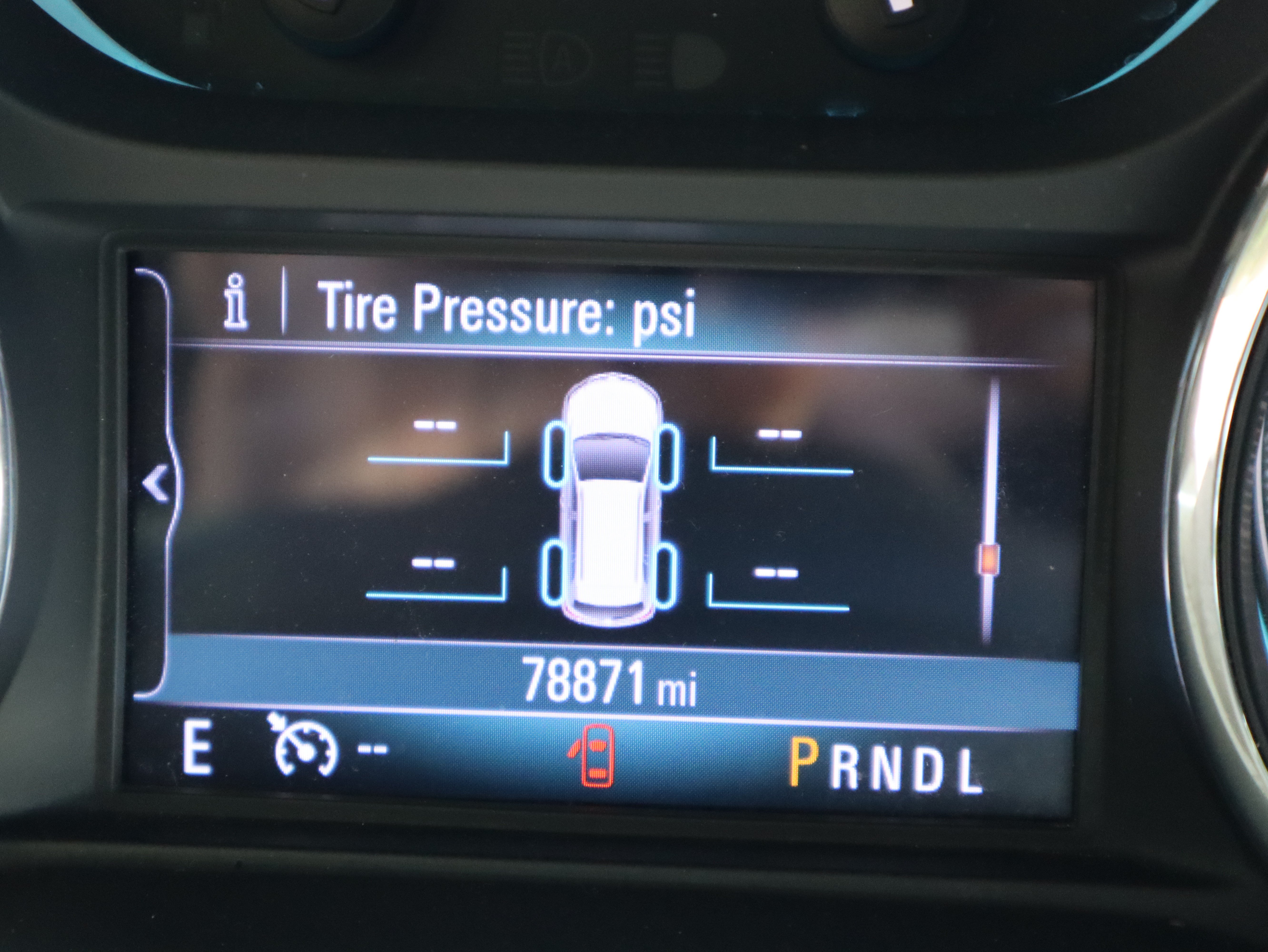 Used 2018 Buick Envision Essence FWD image 33