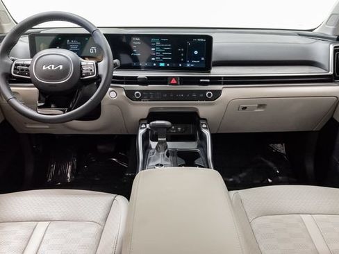 Used 2025 Kia Sorento X-Line EX AWD/4WD image 31