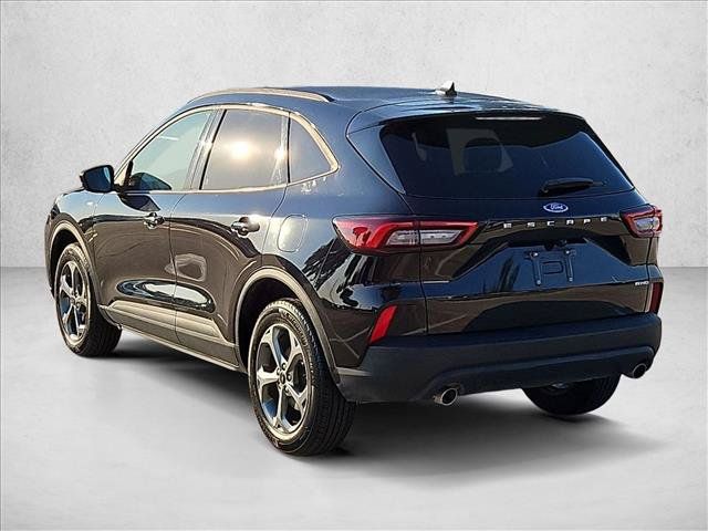 Used 2025 Ford Escape ST-Line Select AWD/4WD image 8