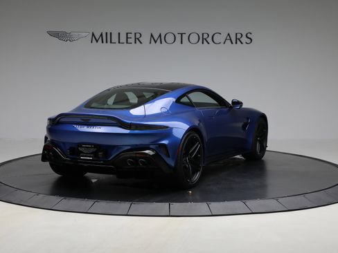 Used 2025 Aston Martin V8 Vantage Coupe image 7