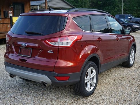 Used 2016 Ford Escape SE w/ Equipment Group 201A AWD/4WD image 15