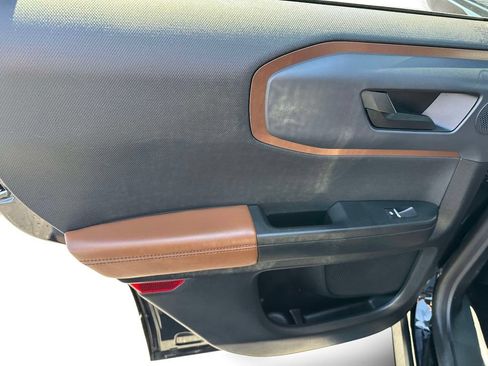 Used 2021 Ford Bronco Sport Outer Banks w/ Outer Banks Package AWD/4WD image 12