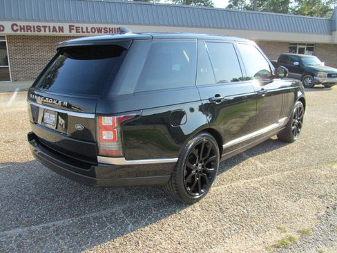 Used 2017 Land Rover Range Rover Supercharged AWD/4WD image 53