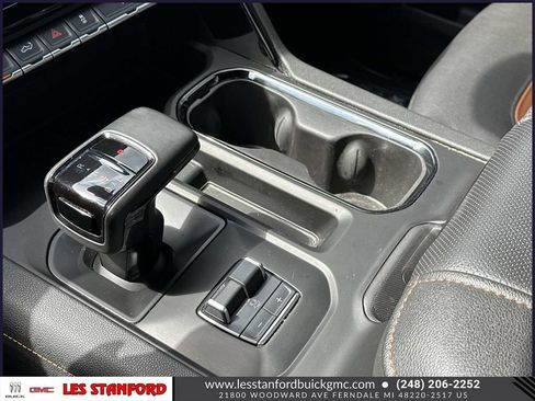 Certified 2023 GMC Sierra 1500 AT4 w/ AT4 Preferred Package AWD/4WD image 31