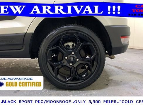 Certified 2022 Ford EcoSport SES image 21