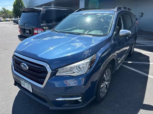 Used 2019 Subaru Ascent Touring AWD/4WD image 2