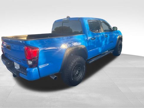 Used 2021 Toyota Tacoma TRD Off-Road w/ Technology Package AWD/4WD image 20