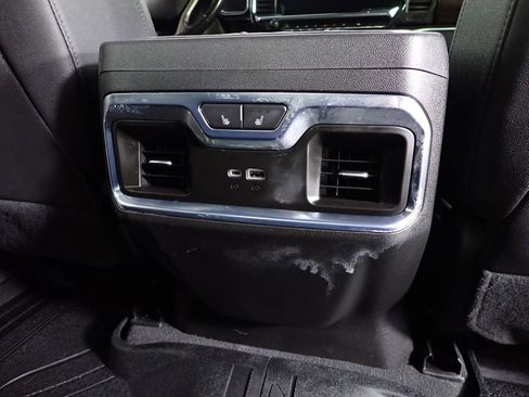 Used 2022 Chevrolet Silverado 1500 High Country AWD/4WD image 35