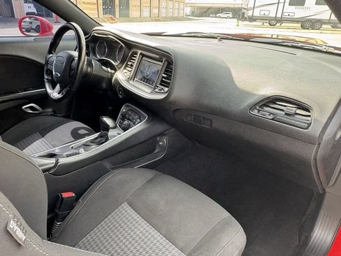 Used 2022 Dodge Challenger GT RWD image 26